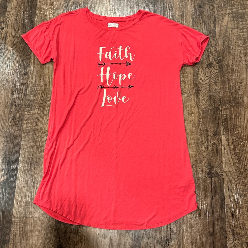 Maurice’s Red ‘Faith, Hope, Love’ Sleep Shirt